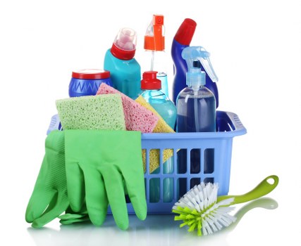 Office cleaning in Shoreditch with tidy desks and polished surfaces